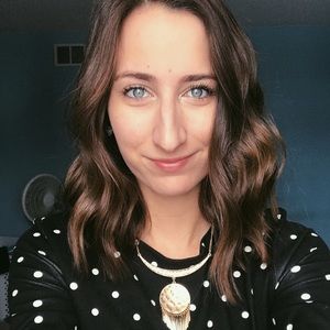 Meet your Posher, Alexa